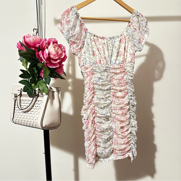 Madden NYC Smocked & Tiered Floral Dress | NEW - Picture 10 of 10